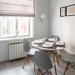 Апартаменти Bookinist Львів