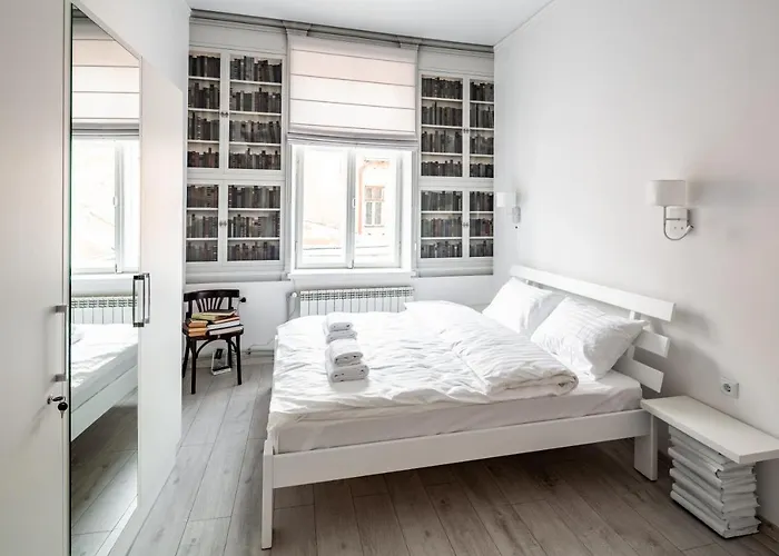 Bookinist Apartamento Leópolis