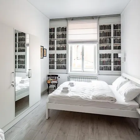 Bookinist Apartman Lviv